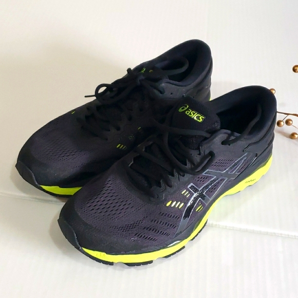 Oasics Men's Running Shoes Green and Black, excellent condition - Picture 2 of 16